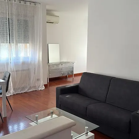 Lido Loft Apartment *